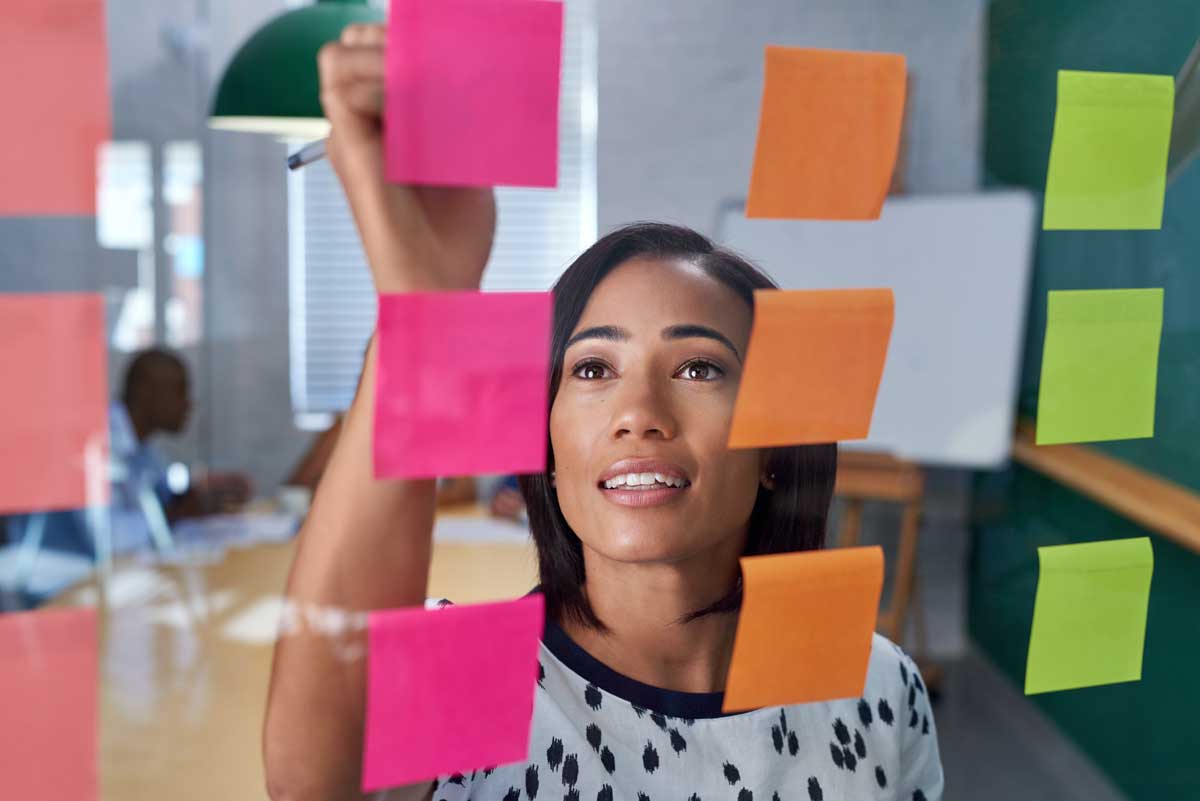 Atelier post-it au bureau