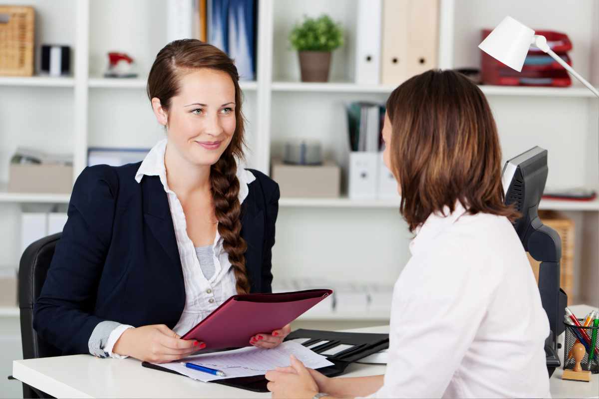 Un entretien de recrutement qui se déroule dans la joie et la bonne humeur !